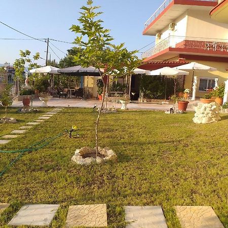 Pame Pantheos Hotel Kaména Vúrla Kültér fotó